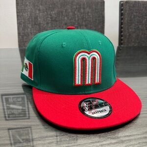 New Era Green & Red 9FIFTY Baseball Snapback